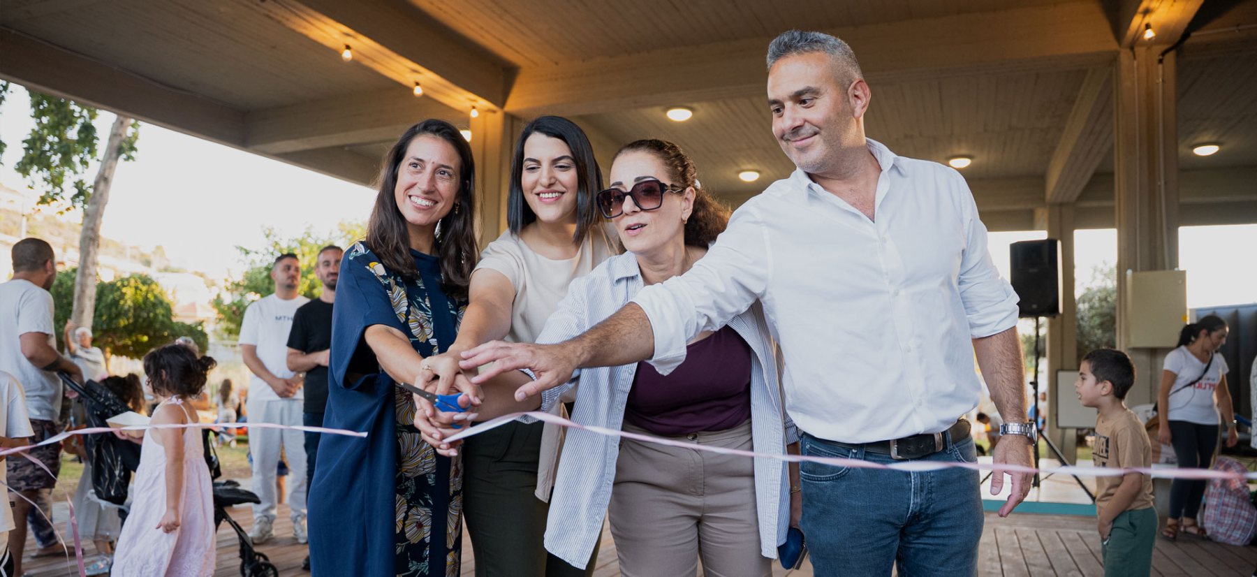 עבודה משותפת בשטח